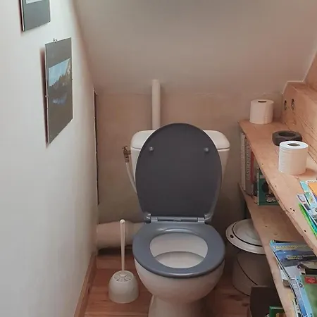 Maison Atypique Et Chaleureuse Dans La Nature *