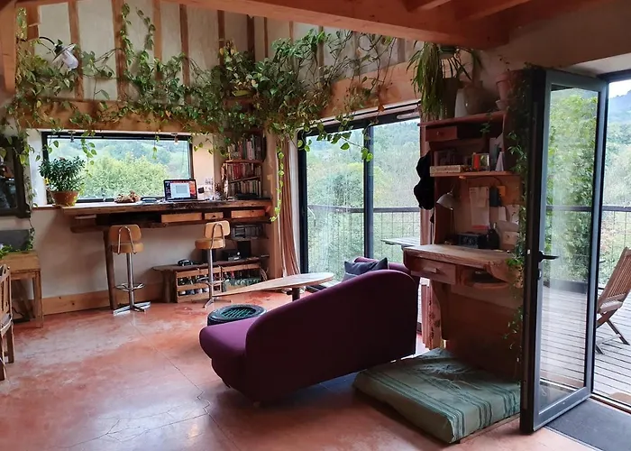 Maison Atypique Et Chaleureuse Dans La Nature * Arras-en-Lavedan