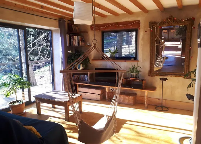 بيت للعطل Maison Atypique Et Chaleureuse Dans La Nature *